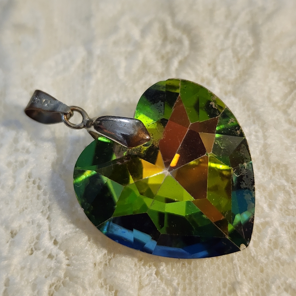 Heart-Shaped Multicolor Glass Pendant 18KGF